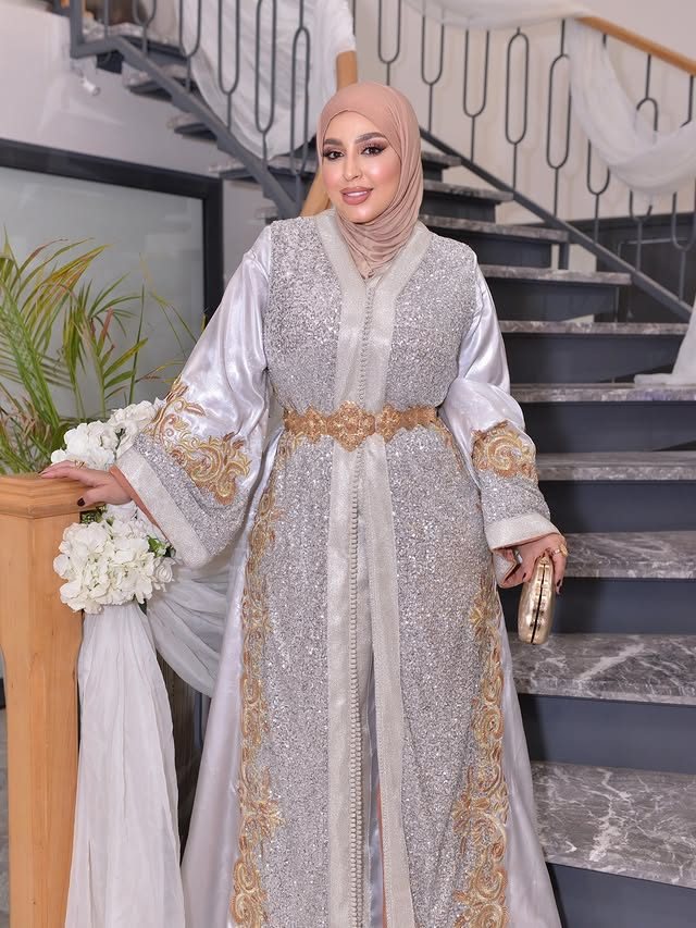 Caftan marocain brodé main N°02 — Signature by Raja Marrakech