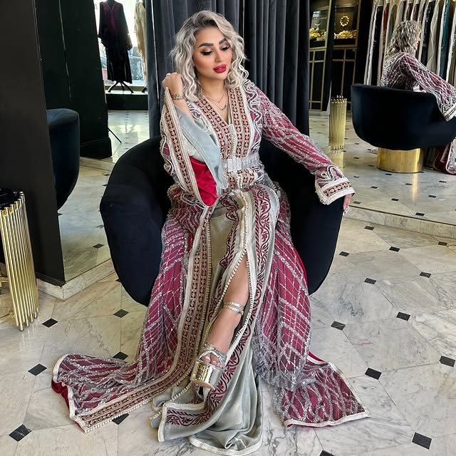 Caftan marocain brodé main N°11 — Signature by Raja Marrakech