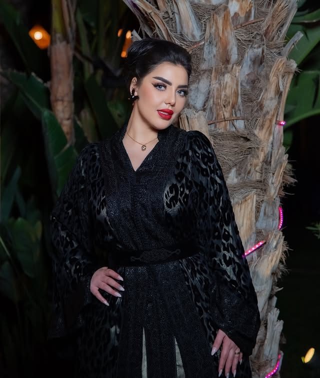 Caftan marocain brodé main N°14 — Signature by Raja Marrakech